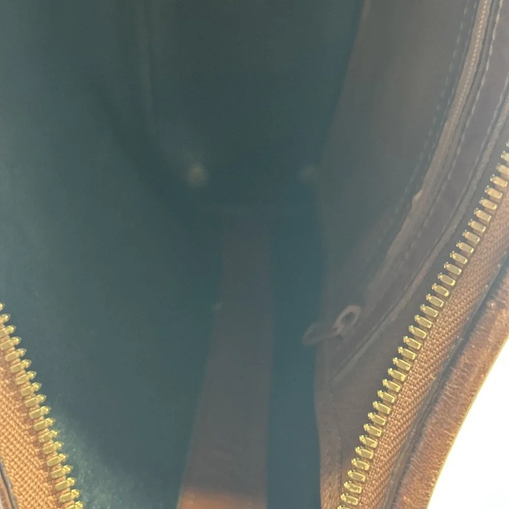 Vintage Dooney And Bourke All‎ Weather Leather Hobo Shoulder Bag